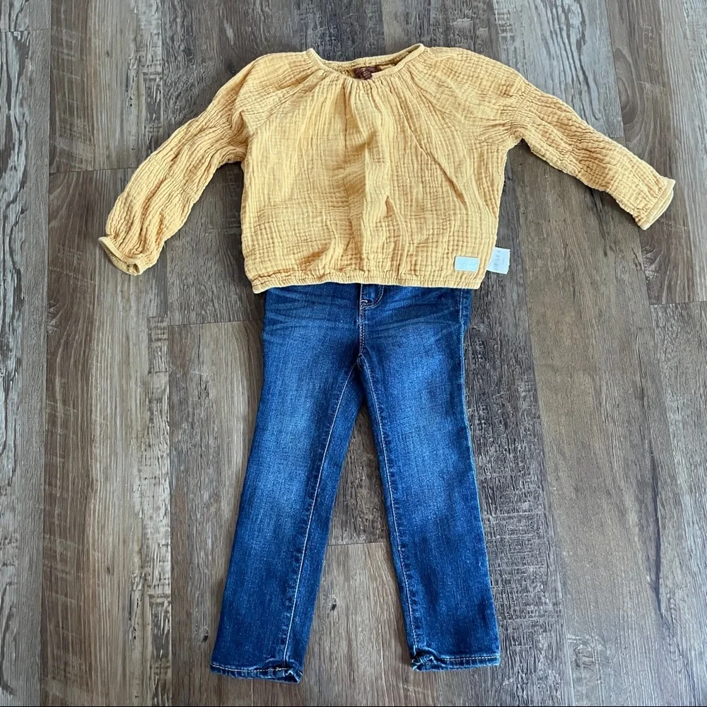 Gap jeans and 7 for all mankind top 3t
